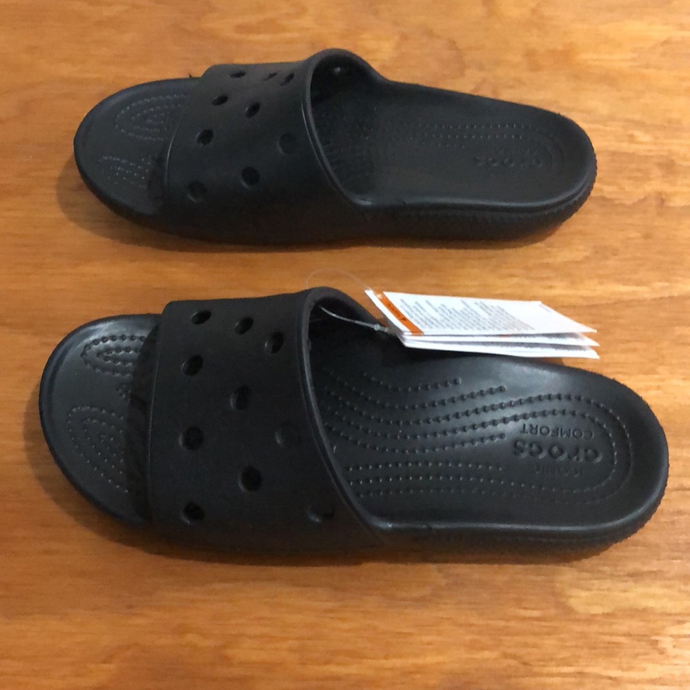 Crocs slides size 7 - Picture 2 of 5